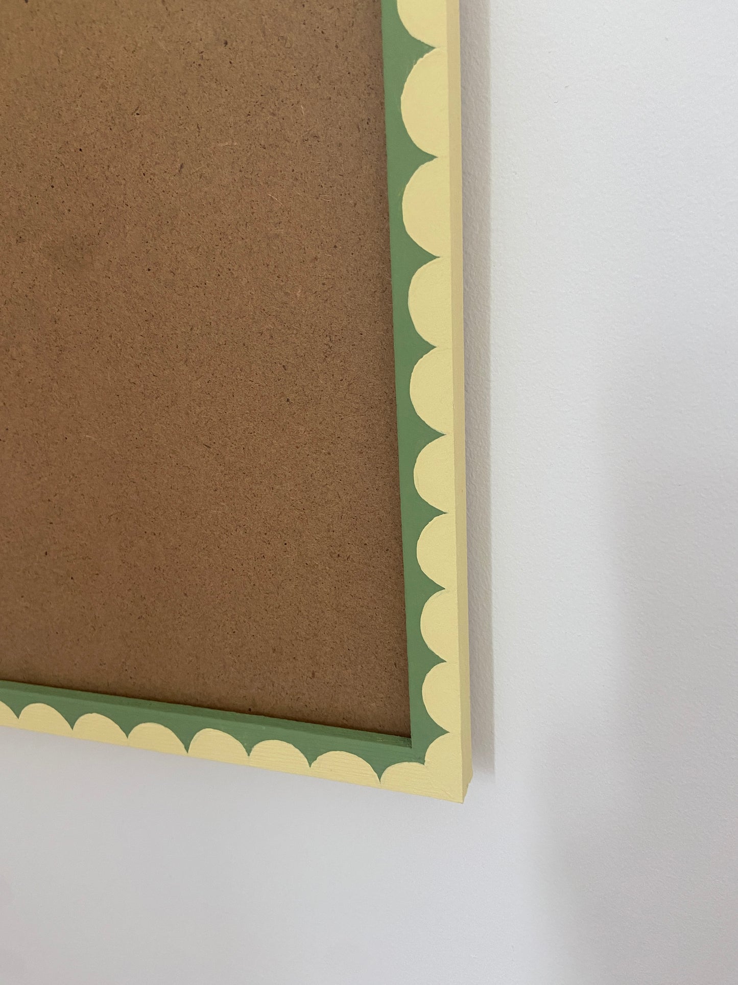 Butter yellow and green scalloped frame
